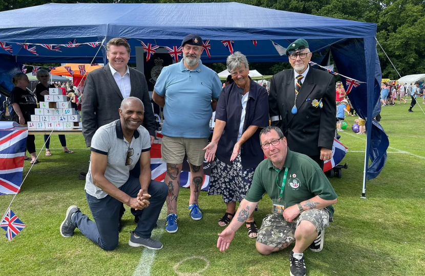 Dean Russell and Luther Blissett and Minds at War, all at Abbots Langley Carnival