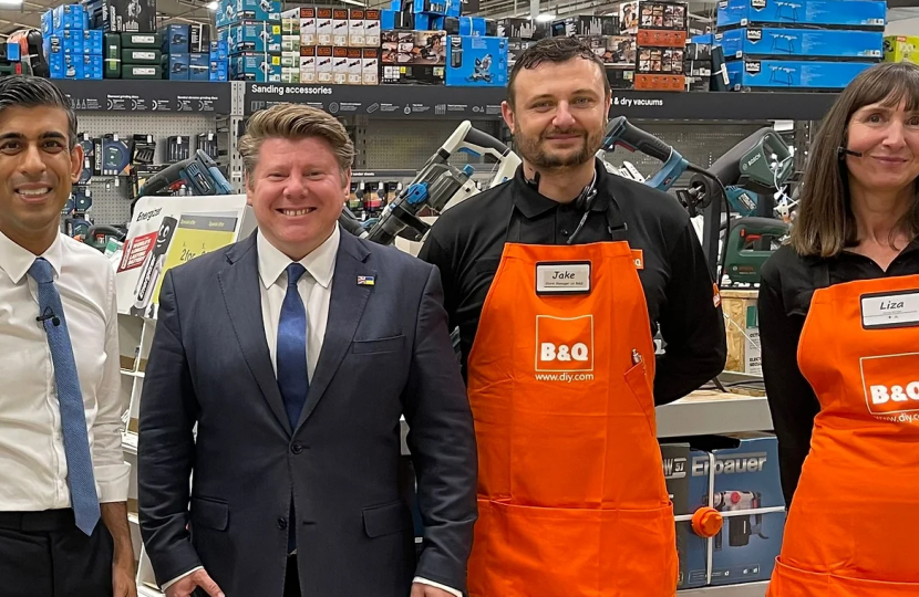 Dean Russell and Chancellor Rishi Sunak at B&Q