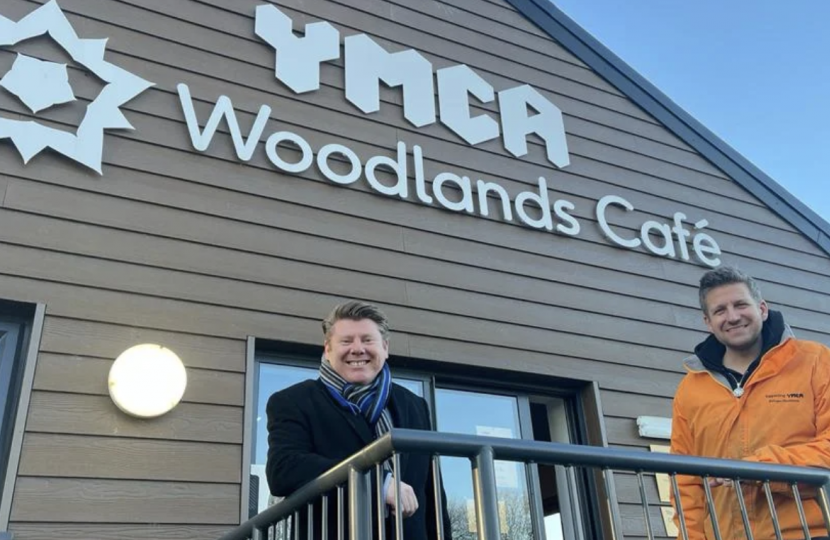 Dean Russell visits Woodlands Cafe