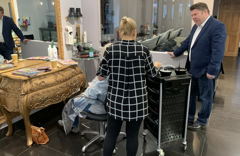 Dean Russell MP Visits Lory Pace Salon as part of his ‘Put Dean On Your Team’ Initiative